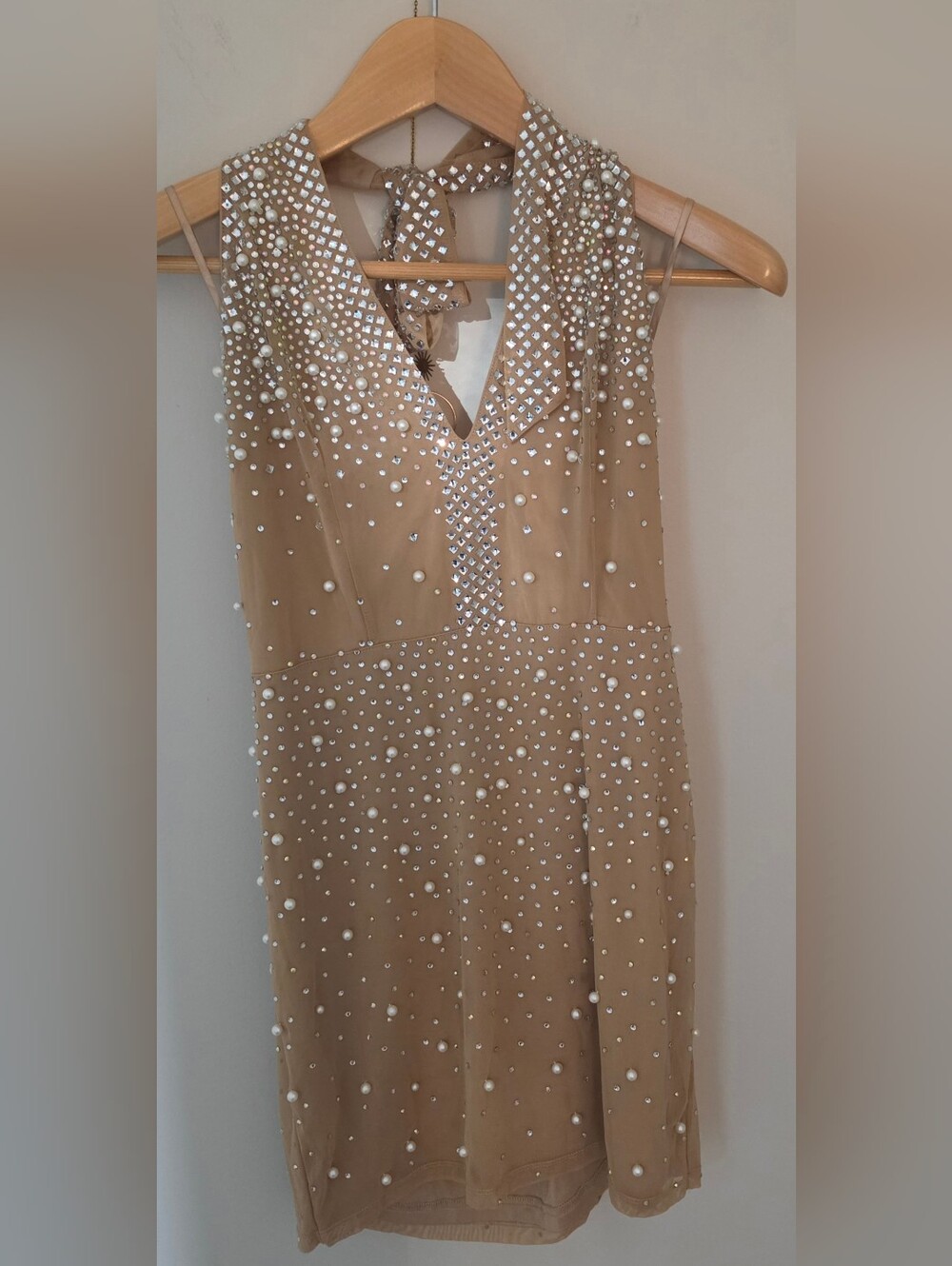 Banjul NWT Pearl Rhinestone Embellished Halter Bodycon Mini Dress Size Large